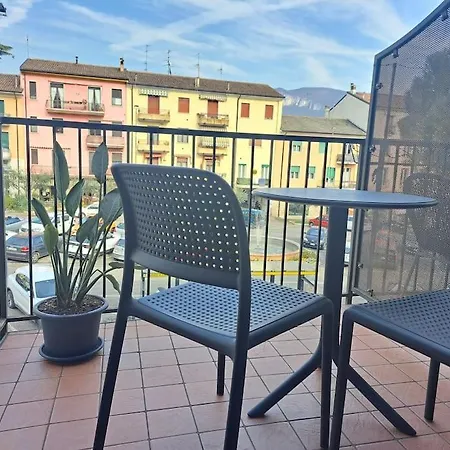 Apartamento Lotus, Con Soppalco A Caprino Veronese