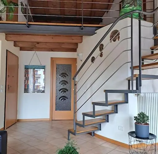 Lotus, Con Soppalco A Апартаменты