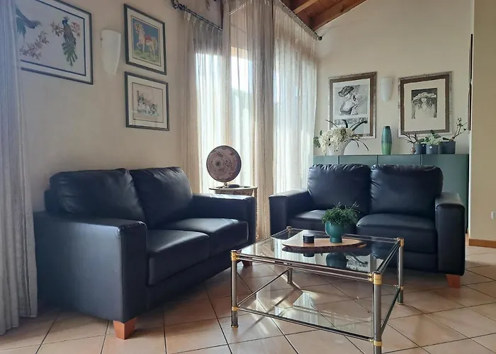 Lotus, Con Soppalco A *