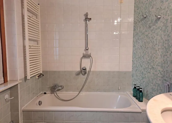 Lotus, Con Soppalco A * Каприно-Веронезе